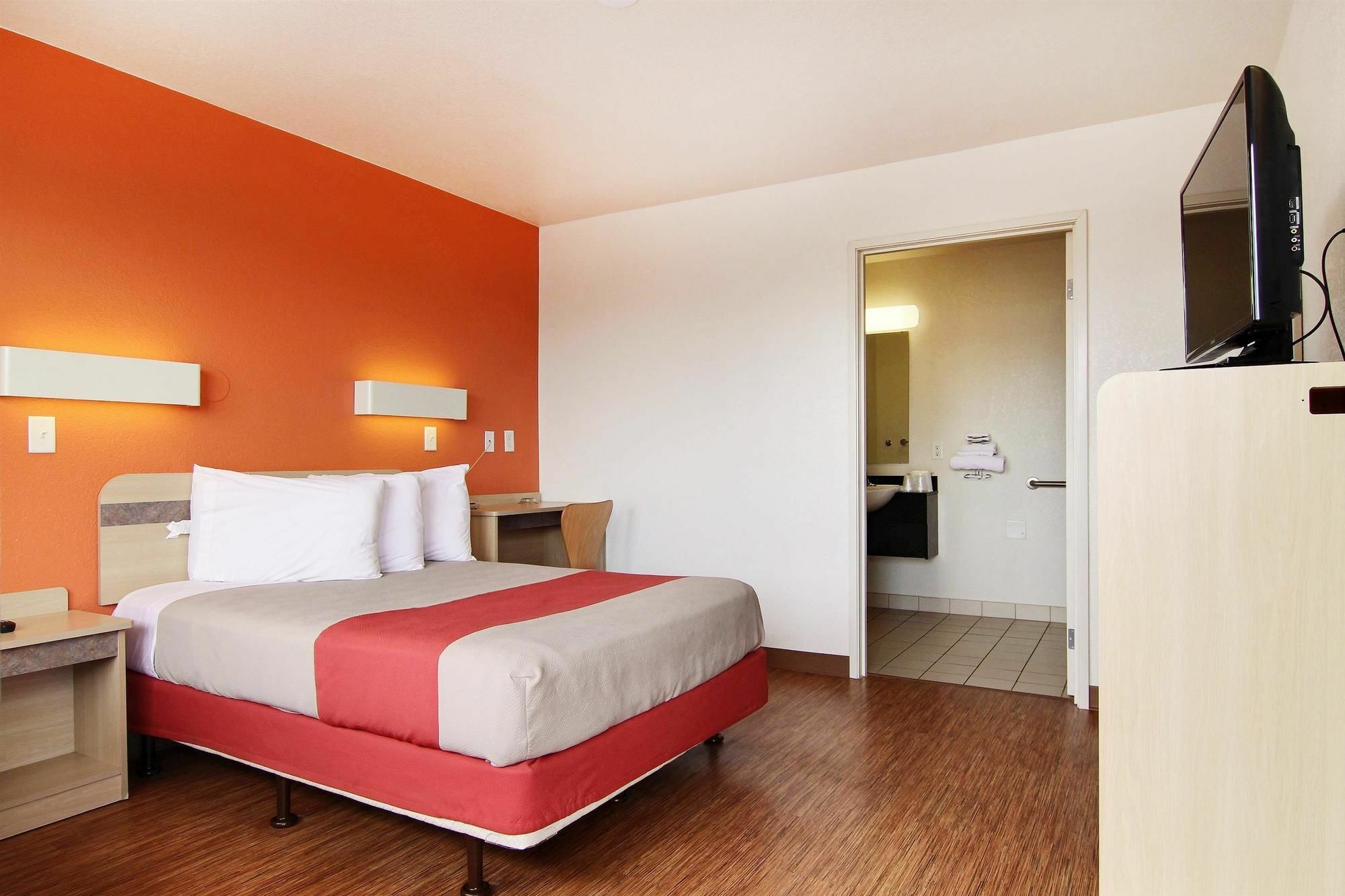 6-fort Stockton, Tx Hotel